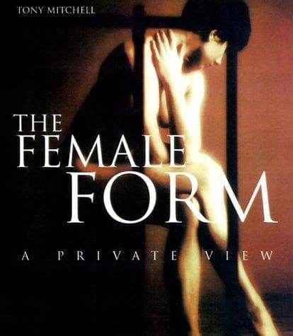 Tapa de Female Form:A Private View