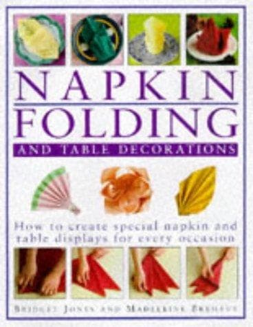 Tapa de Napkin Folding and Table Decorations