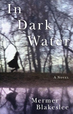 Tapa de In dark water