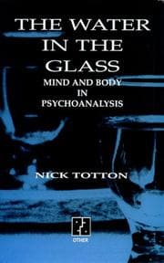 Tapa de The water in the glass