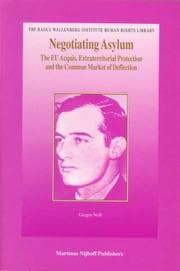 Tapa de Negotiating asylum