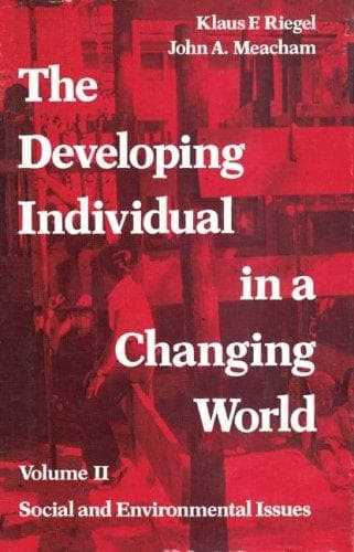 Tapa de The Developing Individual in a Changing World