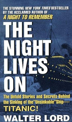 Tapa de The Night Lives On