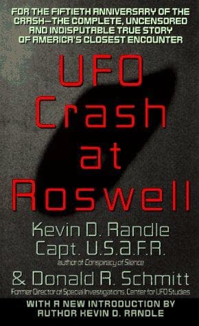 Tapa de UFO crash at Roswell
