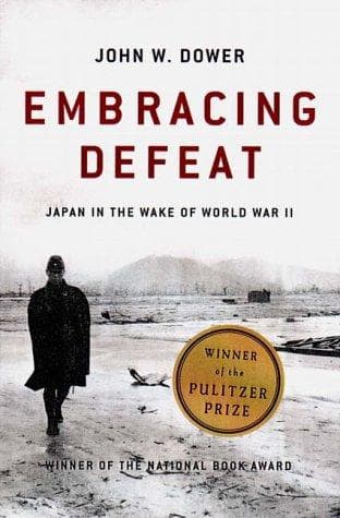 Tapa de Embracing Defeat