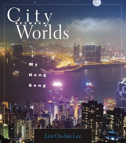 Tapa de City Between Worlds
