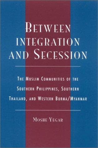 Tapa de Between Integration and Secession