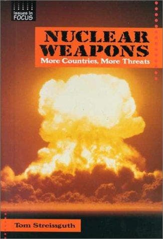 Tapa de Nuclear Weapons