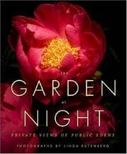 Tapa de The garden at night
