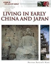 Tapa de Living in Early China and Japan