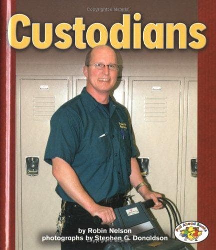 Tapa de Custodians (Pull Ahead Books)