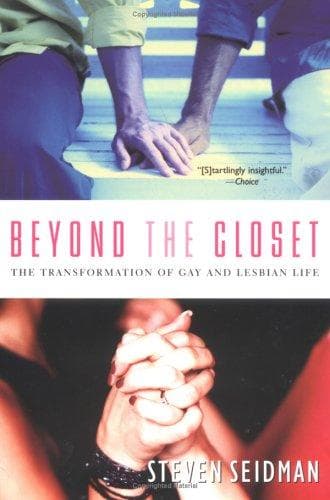Tapa de Beyond the closet