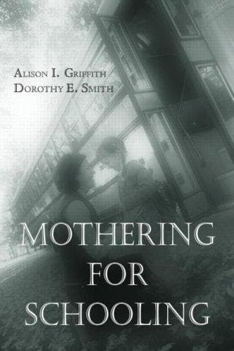 Tapa de Mothering for Schooling