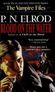 Tapa de Blood on the Water (Vampire Files, No 6)
