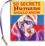 Tapa de 50 Secrets Humans Should Know (Charming Petite)