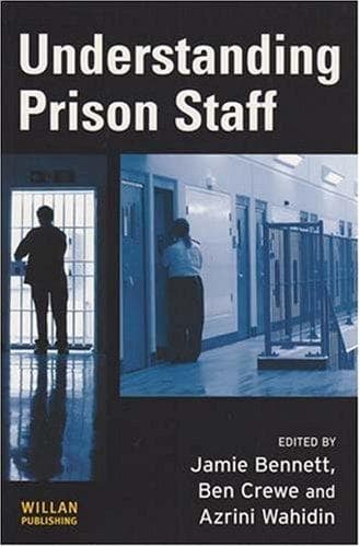 Tapa de Understanding prison staff
