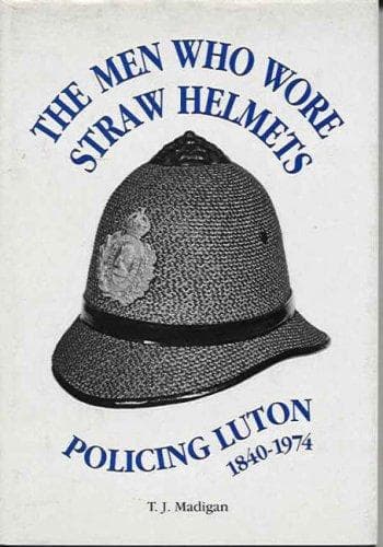 Tapa de The Men Who Wore Straw Helmets