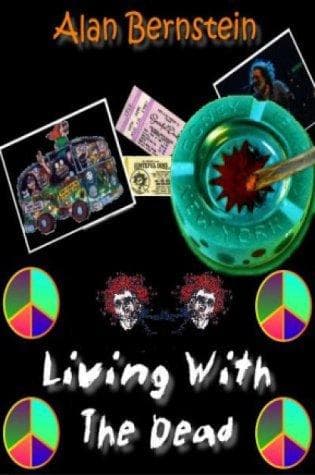 Tapa de Living With the Dead