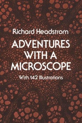 Tapa de Adventures with a microscope