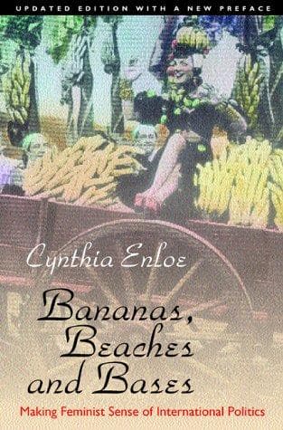 Tapa de Bananas, Beaches and Bases