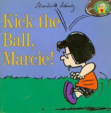 Tapa de Kick the ball, Marcie!