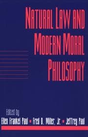 Tapa de Natural law and modern moral philosophy