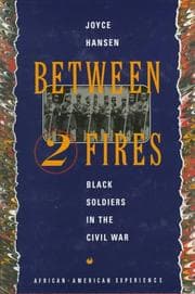 Tapa de Between two fires
