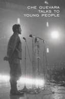 Tapa de Che Guevara talks to young people