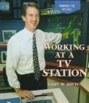 Tapa de Working at a TV station