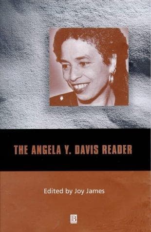 Tapa de The Angela Y. Davis reader
