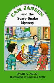 Tapa de Cam Jansen and the scary snake mystery