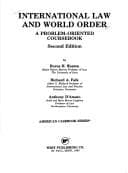 Tapa de International law and world order