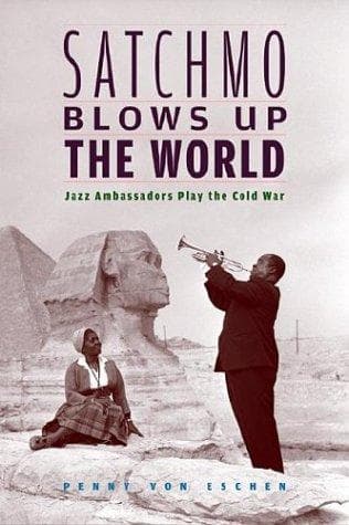 Tapa de Satchmo Blows Up the World