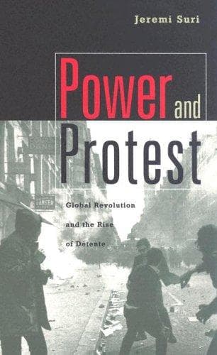 Tapa de Power and Protest