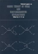 Tapa de Selected papers on gauge theory of weak and electromagnetic interactions