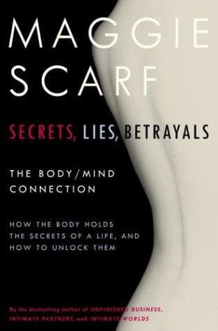 Tapa de Secrets, Lies, Betrayals