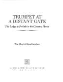 Tapa de Trumpet at a distant gate