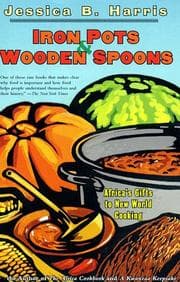 Tapa de Iron pots and wooden spoons