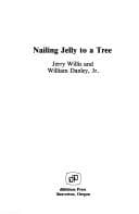 Tapa de Nailing jelly to a tree