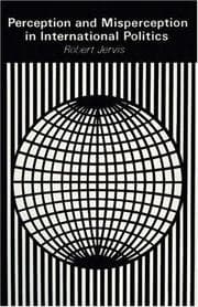 Tapa de Perception and misperception in international politics