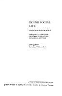 Tapa de Doing social life