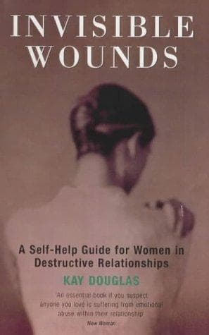 Tapa de Invisible Wounds