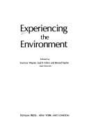 Tapa de Experiencing the environment