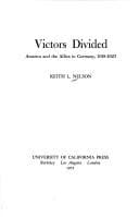 Tapa de Victors divided