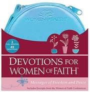 Tapa de Women of Faith Devotions for Women on the Go, Volume 3