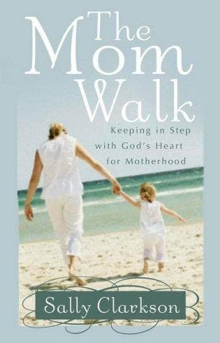 Tapa de The Mom Walk