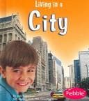 Tapa de Living in a City (Communities)