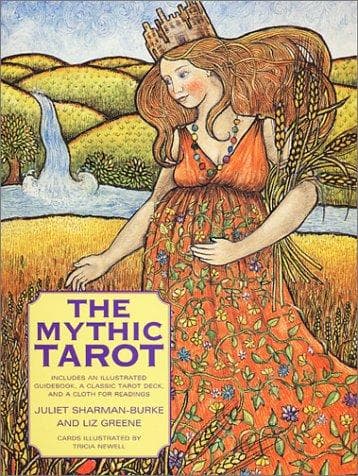 Tapa de The Mythic Tarot
