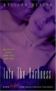 Tapa de Into the Darkness (Dark Realm, Book 1) (Avon Red)