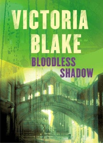 Tapa de Bloodless Shadow (New Blood)